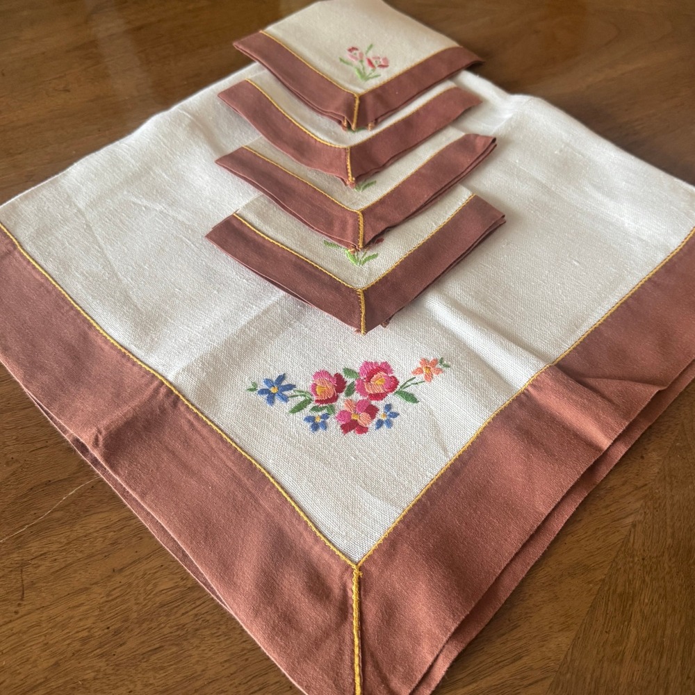 Vintage Embroidered Linen Napkin Set with Rose Floral Design Square Bistro Table